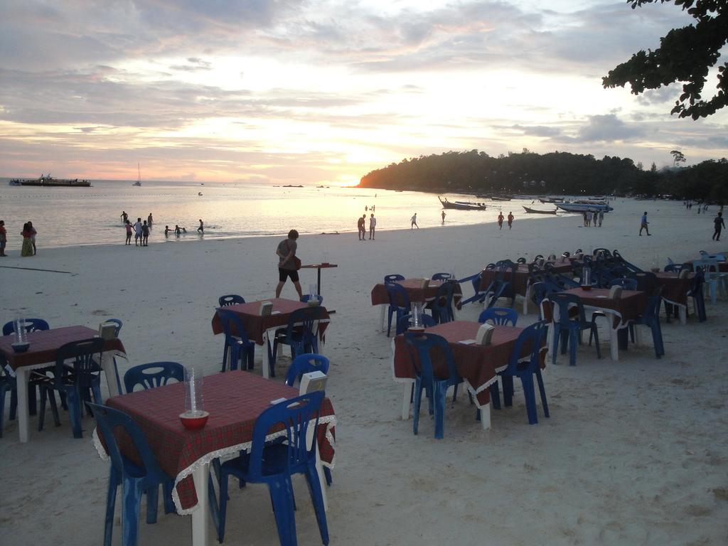 Family Song Koh Lipe Hotel Luaran gambar
