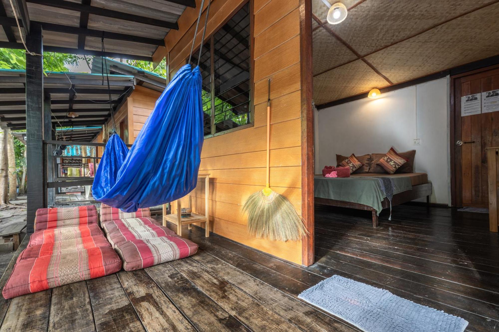 Family Song Koh Lipe Hotel Luaran gambar
