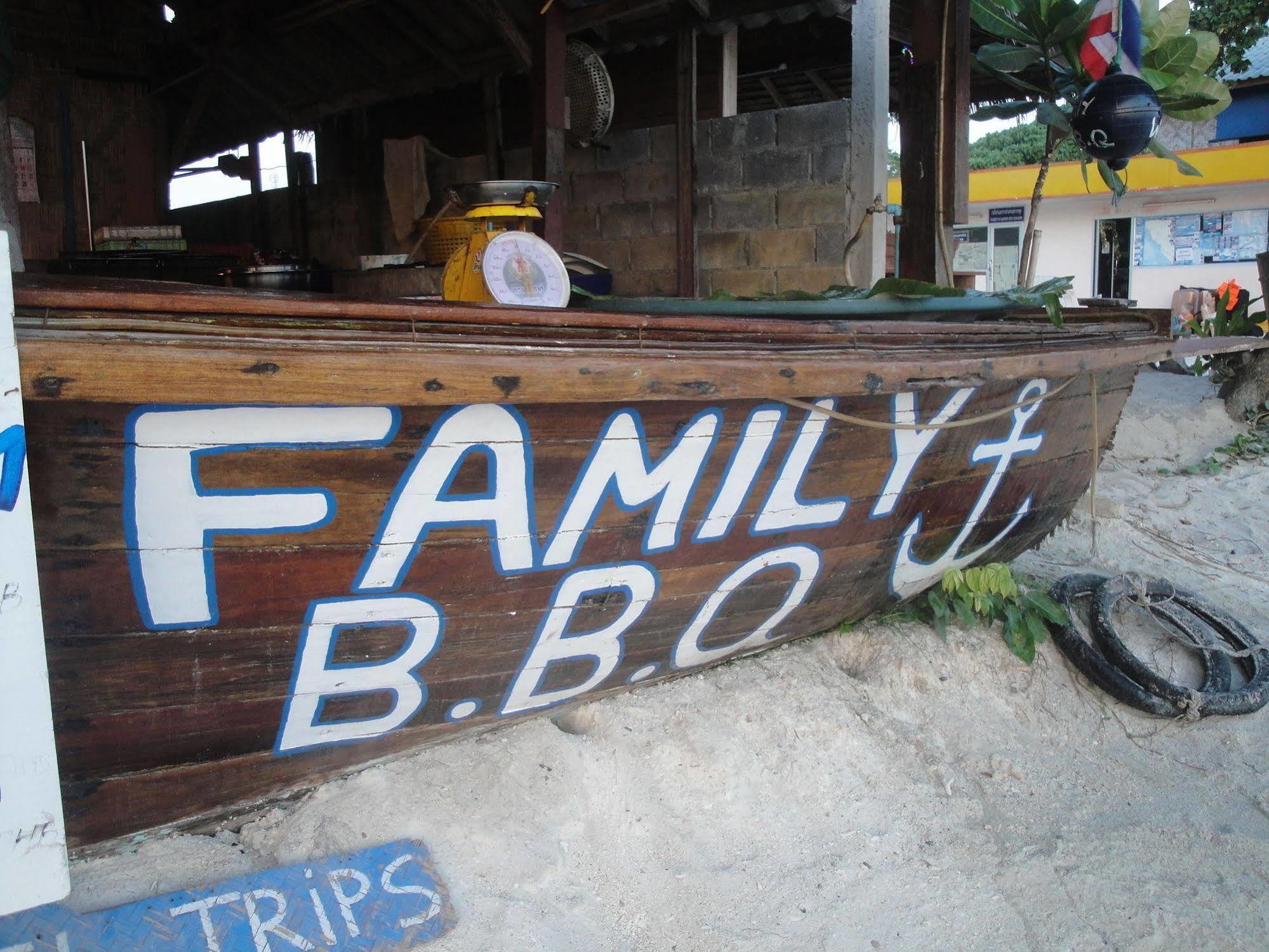 Family Song Koh Lipe Hotel Luaran gambar