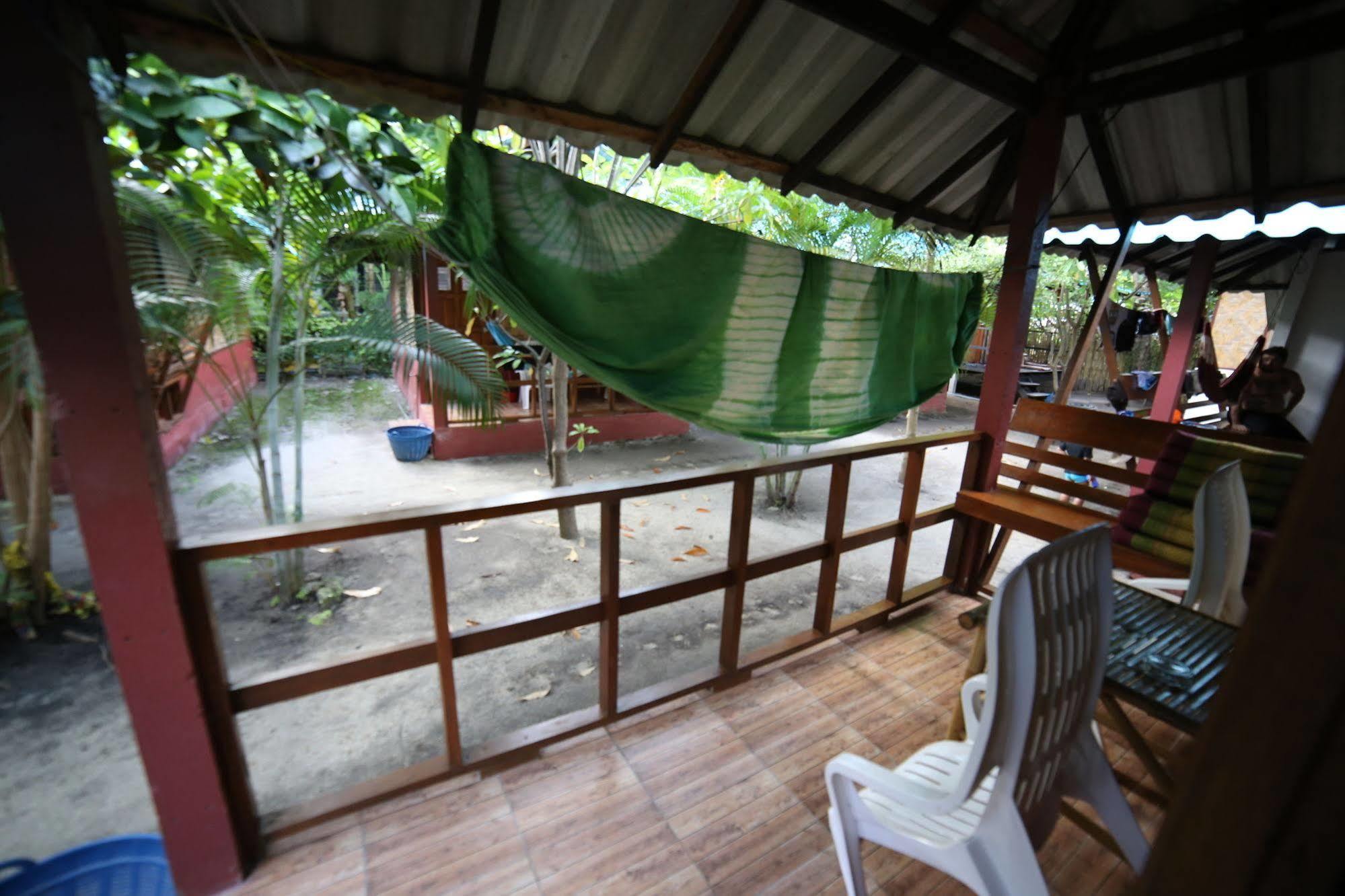 Family Song Koh Lipe Hotel Luaran gambar